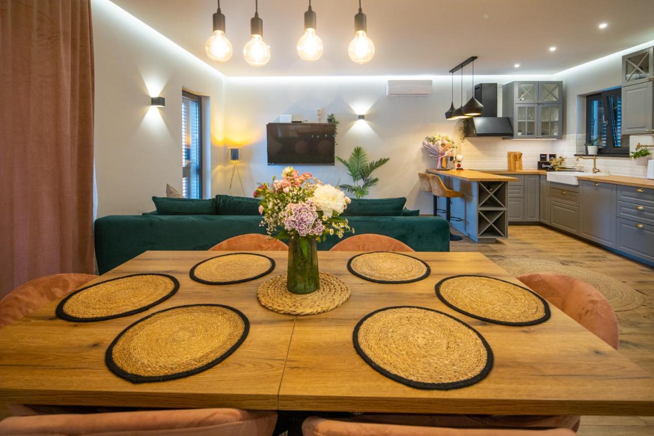 Vintage House Bella Vita บีโอกราดนาโมรู ภายนอก รูปภาพ